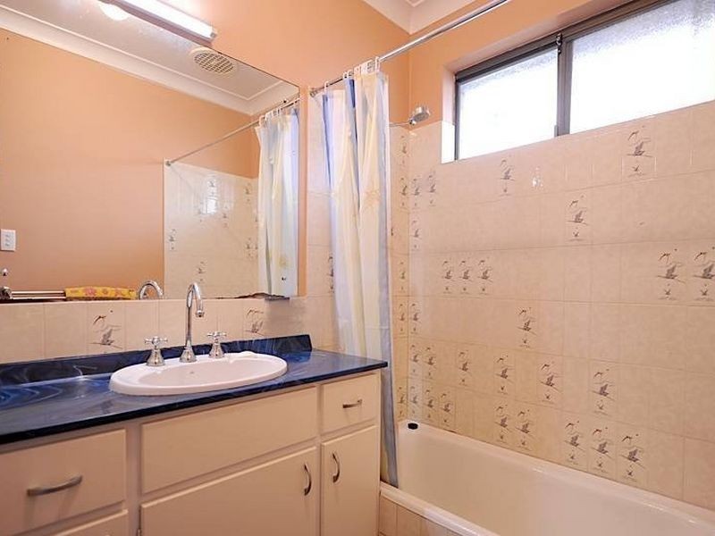 75 Endeavour Avenue, Bull Creek WA 6149