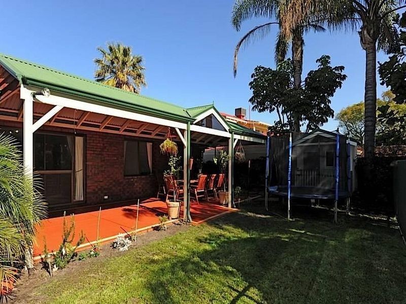 75 Endeavour Avenue, Bull Creek WA 6149