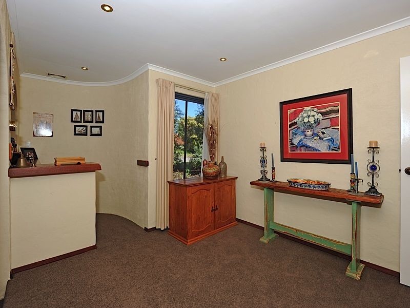 11 Gariver Street, Leeming WA 6149