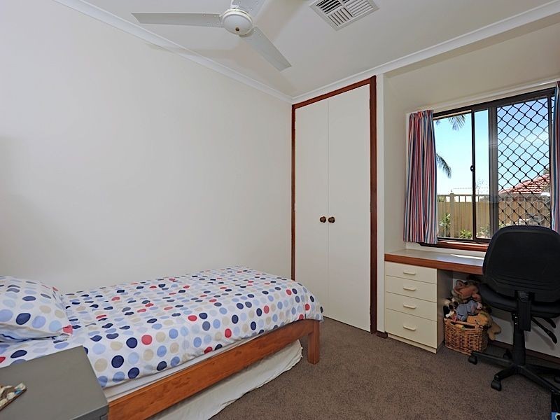 11 Gariver Street, Leeming WA 6149