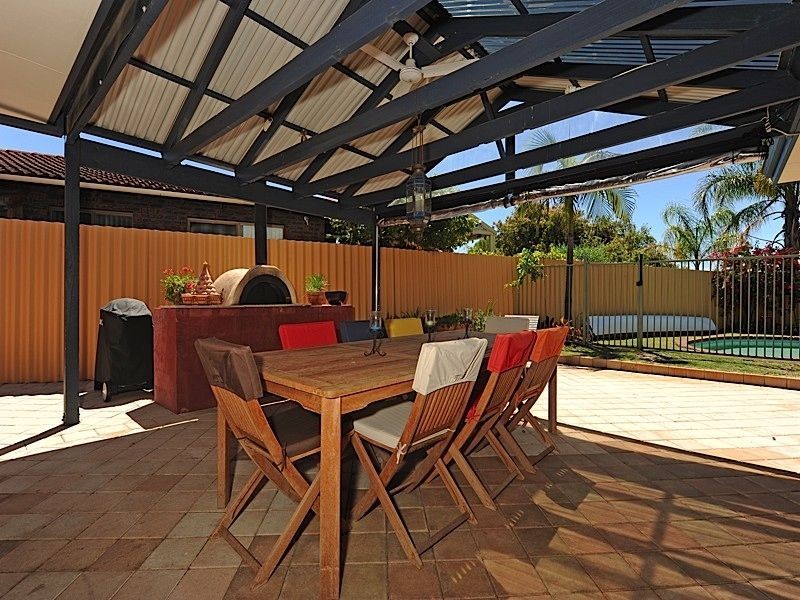 11 Gariver Street, Leeming WA 6149