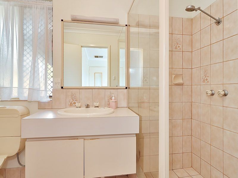 4 Gledhill Way, Leeming WA 6149