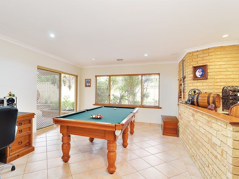 4 Gledhill Way, Leeming WA 6149