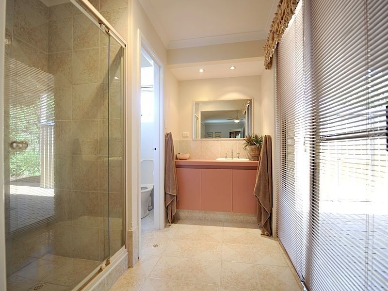 5 Green Croft Gardens, Leeming WA 6149