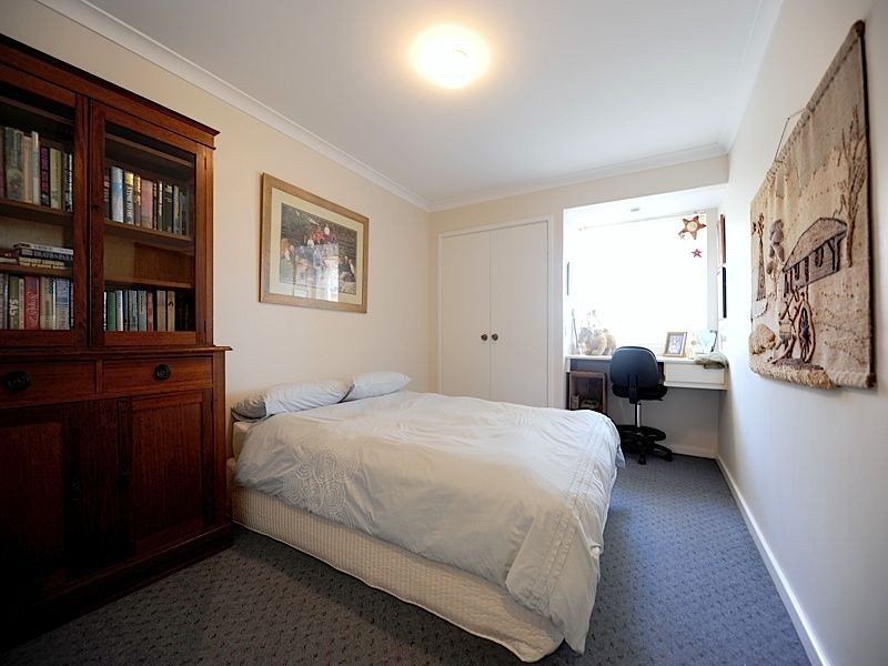 5 Green Croft Gardens, Leeming WA 6149