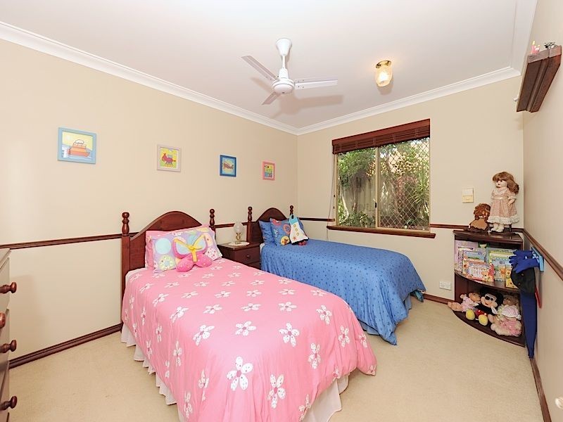 74 Casserly Drive, Leeming WA 6149