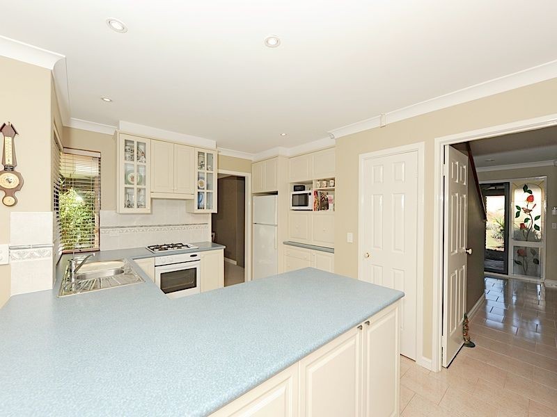 14 Stainton Place, Leeming WA 6149