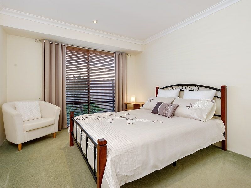 1 Briar Court, Leeming WA 6149