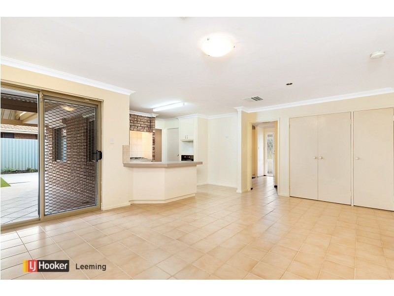 75 Gracechurch Crescent, Leeming WA 6149