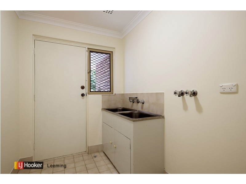 75 Gracechurch Crescent, Leeming WA 6149