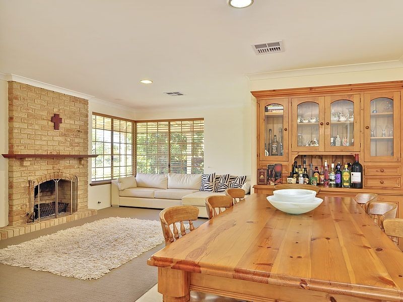42 San Miguel Drive, Leeming WA 6149