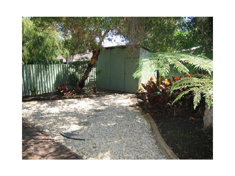 a/15 Homestead Avenue, Bibra Lake WA 6163