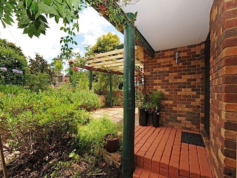 6 Wyss Lane, North Lake WA 6163