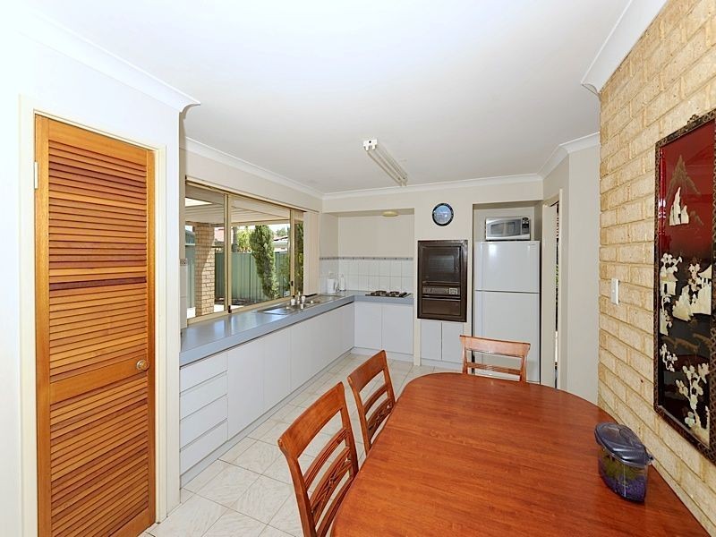 26 Windmill Drive, Bibra Lake WA 6163