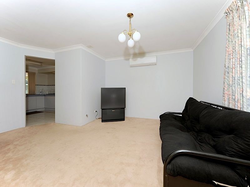 26 Windmill Drive, Bibra Lake WA 6163