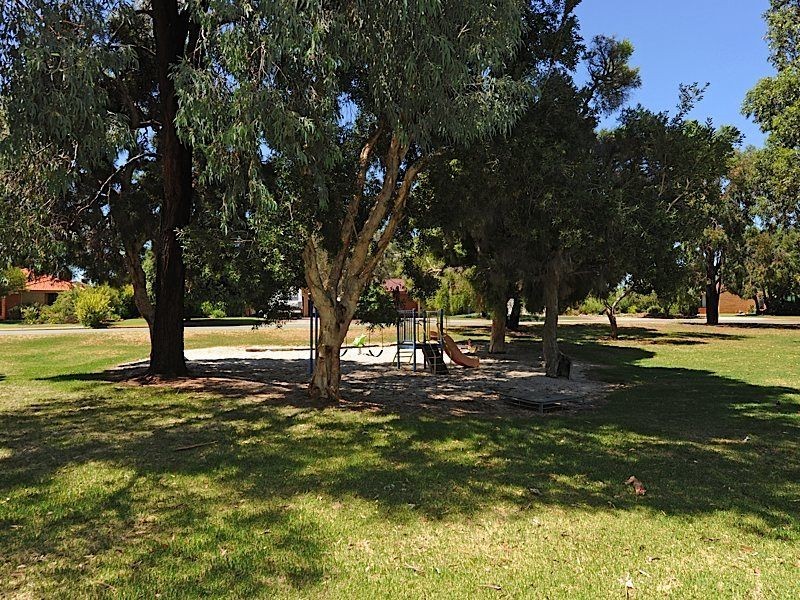 26 Windmill Drive, Bibra Lake WA 6163