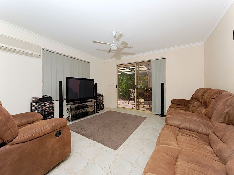 10 Daley Close, Atwell WA 6164