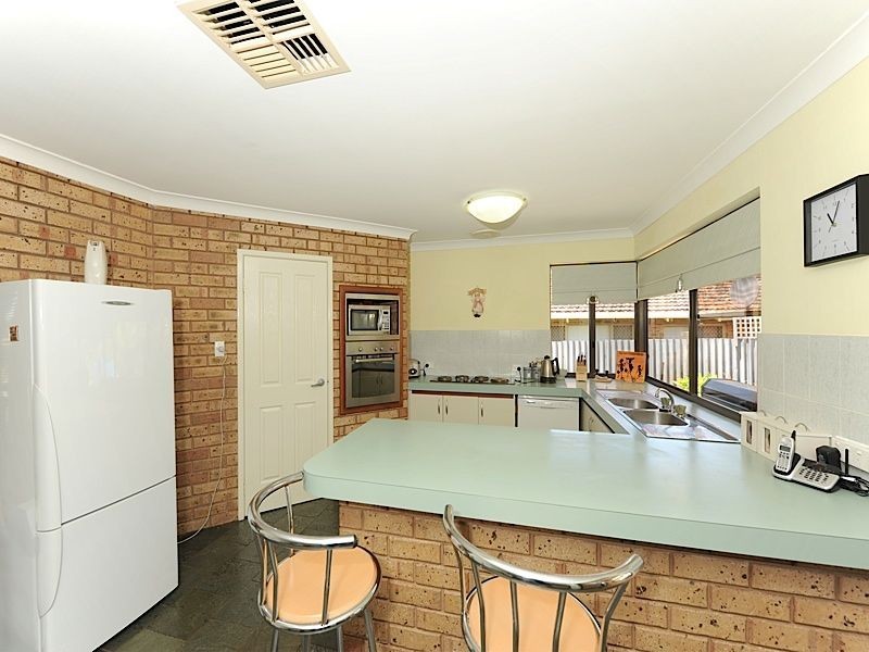 34 Ela Street, Leeming WA 6149