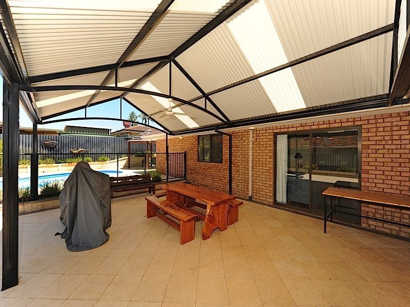 34 Ela Street, Leeming WA 6149