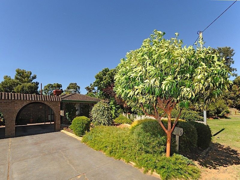 9B Kidson Street, Kardinya WA 6163