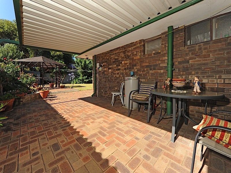 9B Kidson Street, Kardinya WA 6163