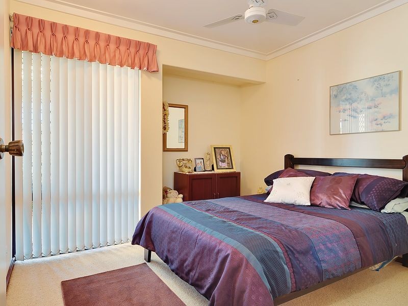 1 Moss Close, Leeming WA 6149