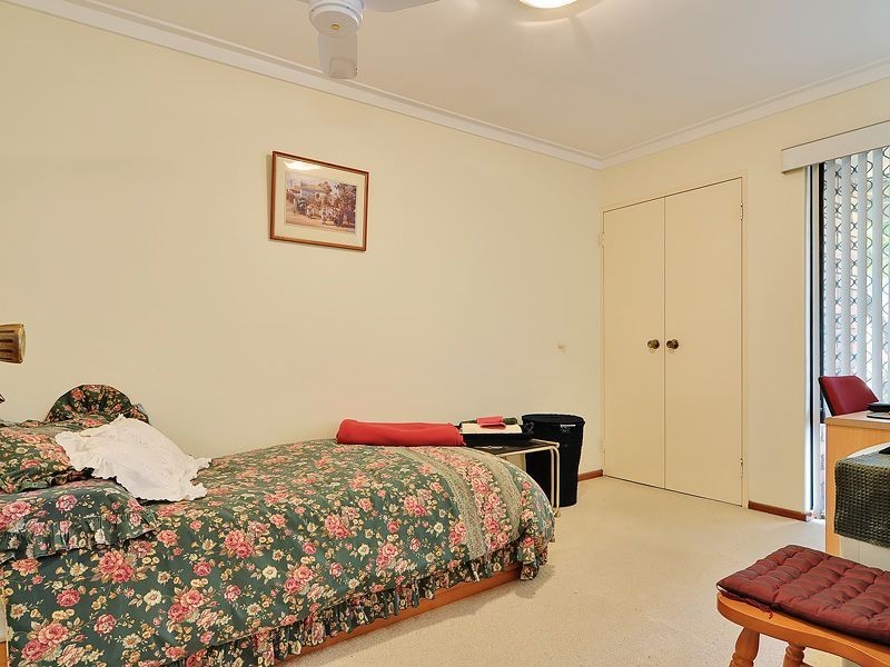 1 Moss Close, Leeming WA 6149