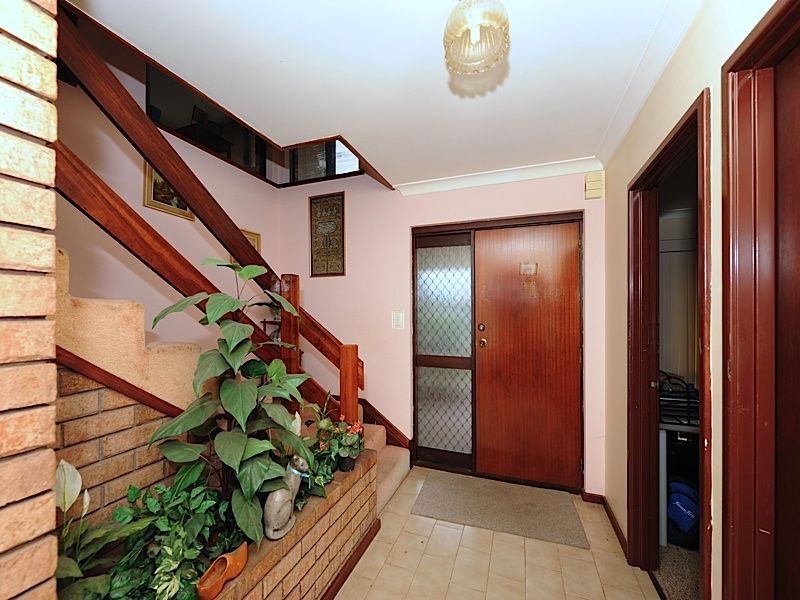 8 Ingham Court, Willetton WA 6155