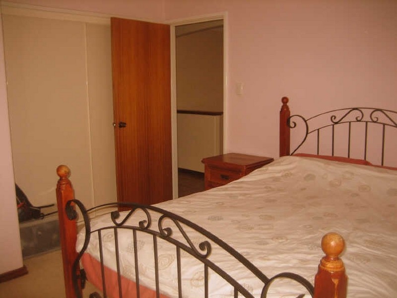 17 Beckley Circle, Leeming WA 6149