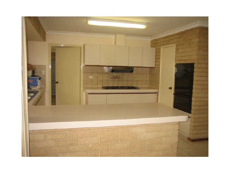 20 Bauhinia Ridge, Dianella WA 6059