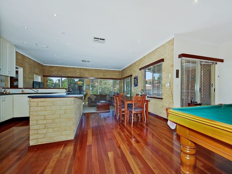 7 Allard Place, Leeming WA 6149