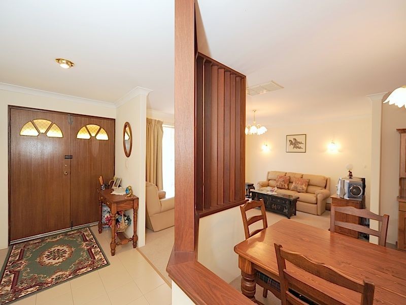 77 Aulberry Parade, Leeming WA 6149