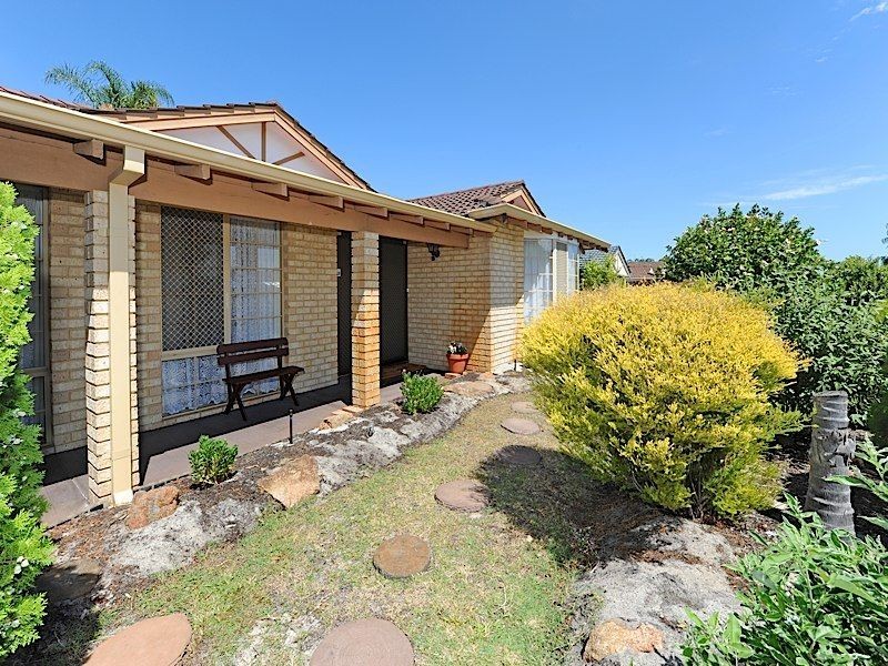77 Aulberry Parade, Leeming WA 6149