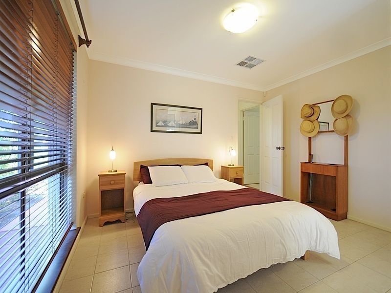 9 McKay Court, Bibra Lake WA 6163