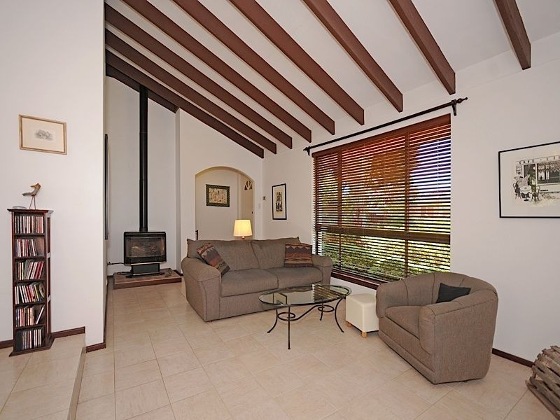 9 McKay Court, Bibra Lake WA 6163