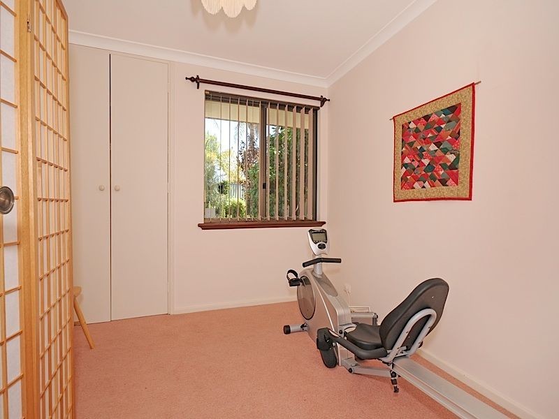 9 McKay Court, Bibra Lake WA 6163