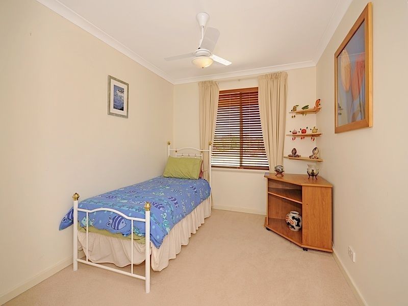 5 Harrington Crescent, Leeming WA 6149
