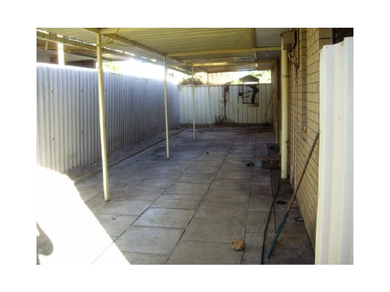 118 Partridge Way, Thornlie WA 6108