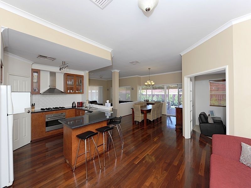 6 McGellin Court, Jandakot WA 6164