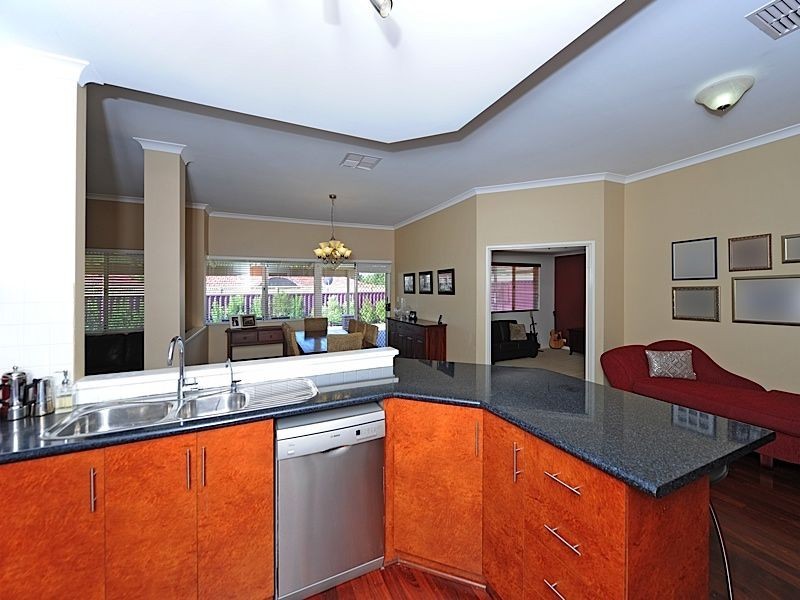 6 McGellin Court, Jandakot WA 6164