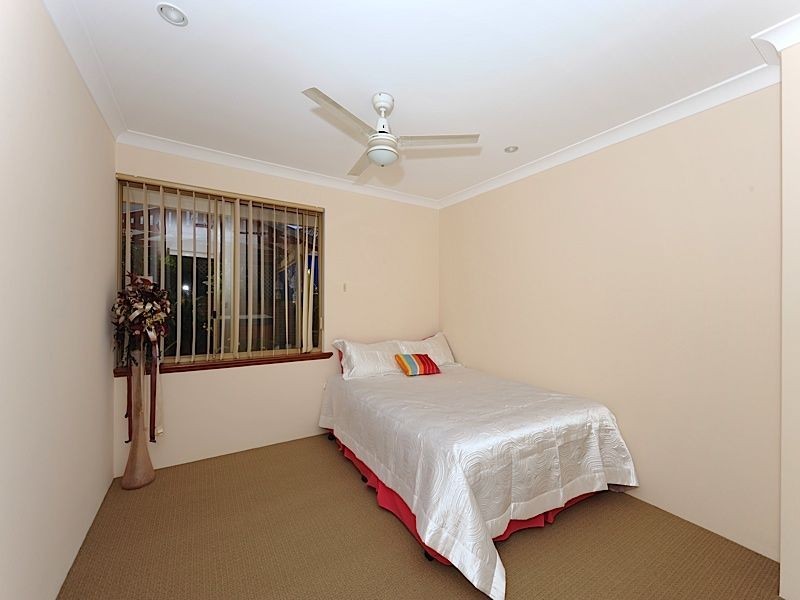 8 Beckley Circle, Leeming WA 6149