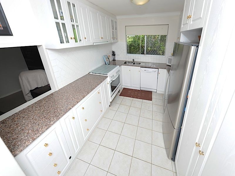 7 Waraker Way, Leeming WA 6149