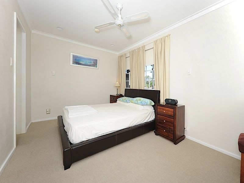 7 Waraker Way, Leeming WA 6149