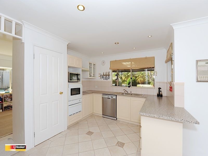 113 Beasley Road, Leeming WA 6149