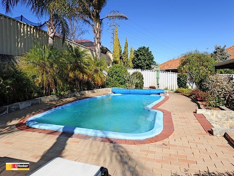 113 Beasley Road, Leeming WA 6149