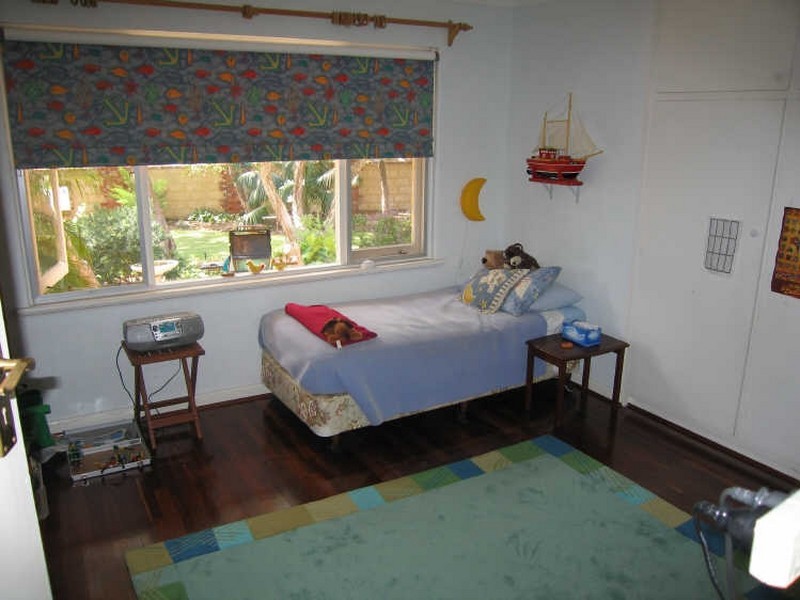 223 Hamilton Road, Coogee WA 6166