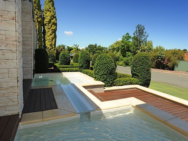 24 Cardinal Crescent, Leeming WA 6149