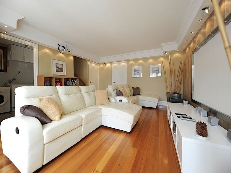 24 Cardinal Crescent, Leeming WA 6149