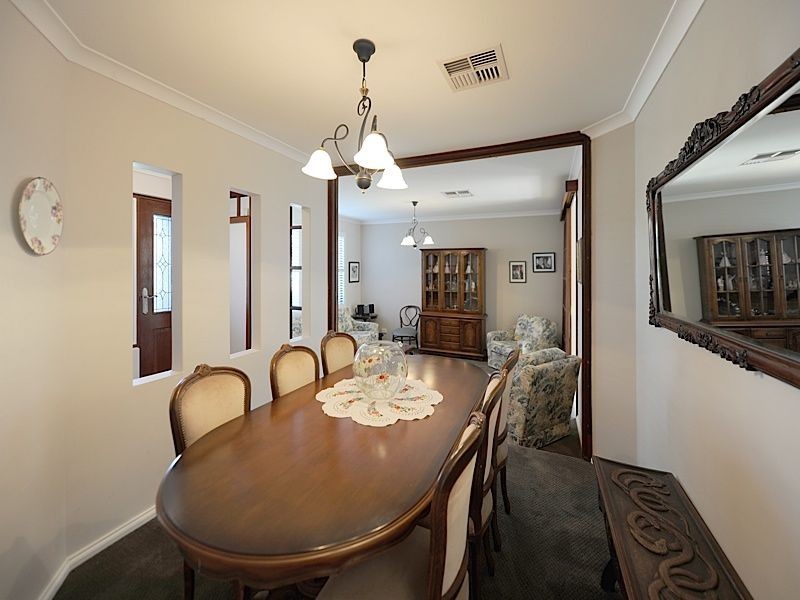 4 Millcroft Elbow, Jandakot WA 6164