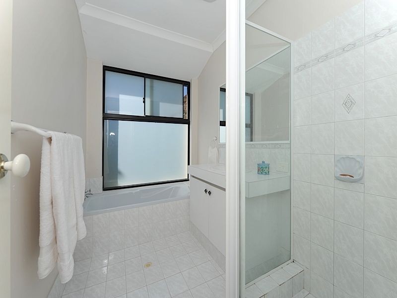 4 Millcroft Elbow, Jandakot WA 6164